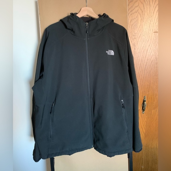 *SOLD* North Face Men’s Soft Shell Jacket - Picture 1 of 10